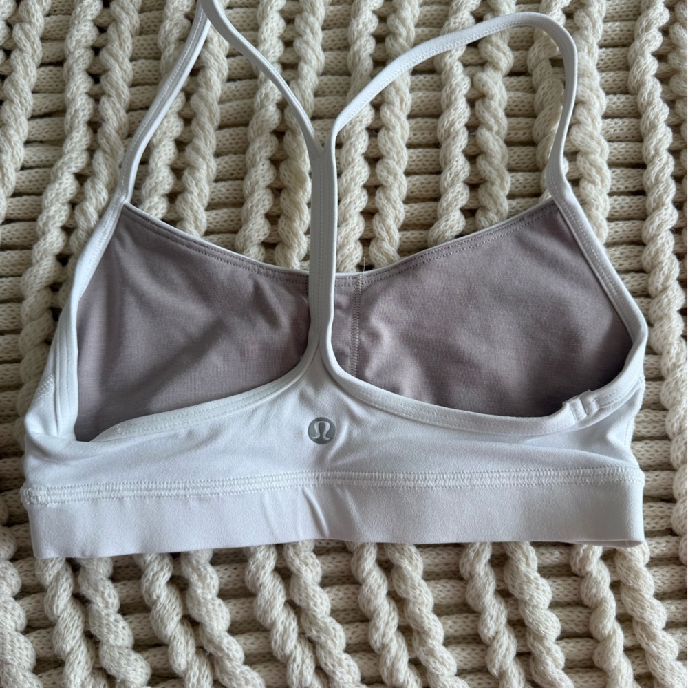 Lululemon flow Y sports bra - Picture 2 of 2